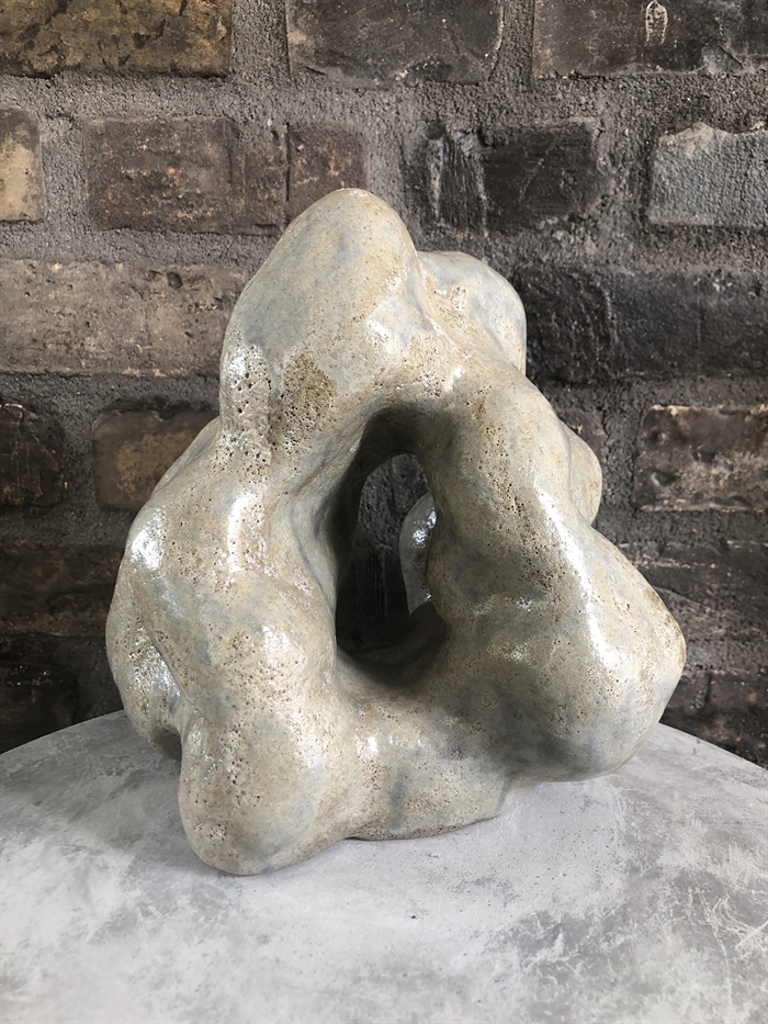 Keramik skulptur af Pernille Calundan