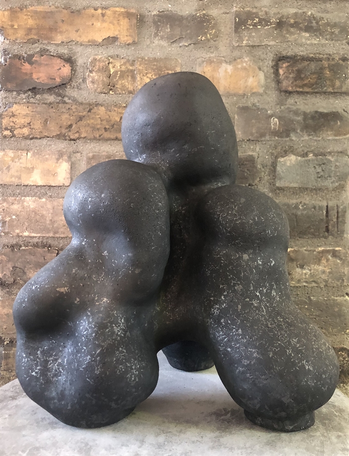 Keramik skulptur af Pernille Calundan - er p.t. udstillet hos Dansk Design Atelier i Aarhus