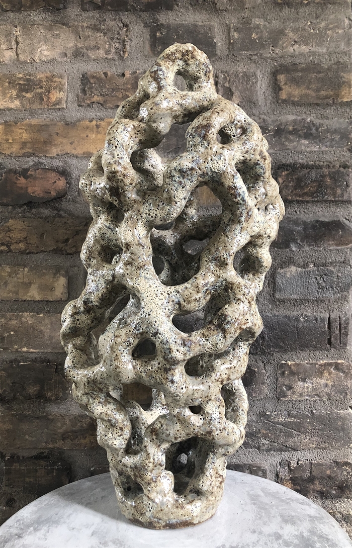 Keramik skulptur af Pernille Calundan