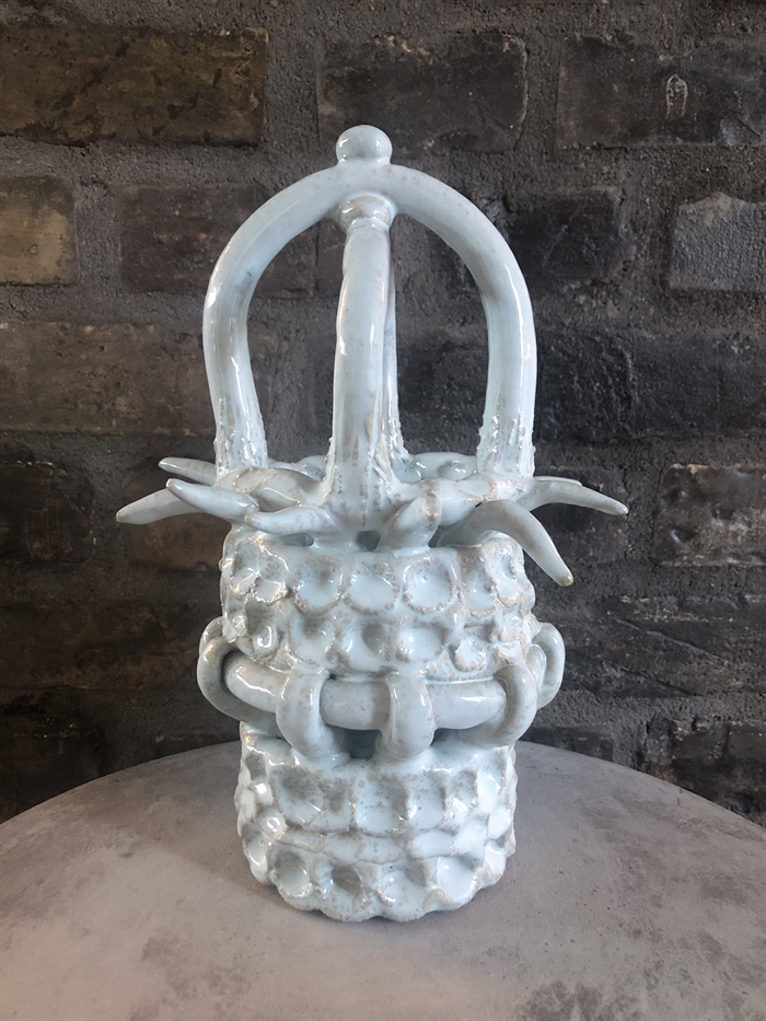 Keramik skulptur af Pernille Calundan