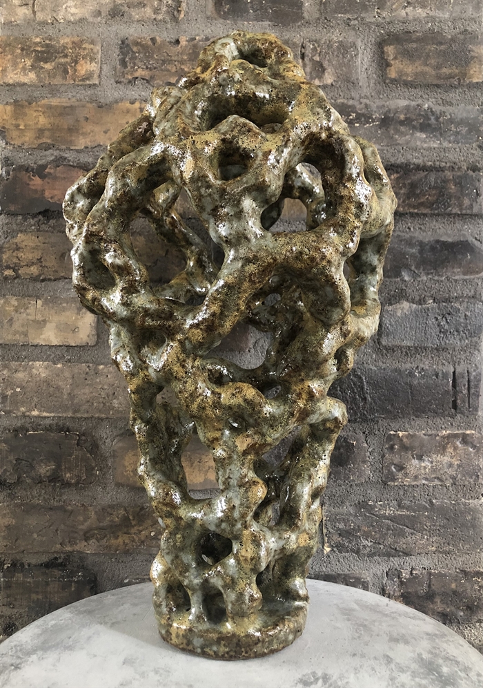 Keramik skulptur af Pernille Calundan