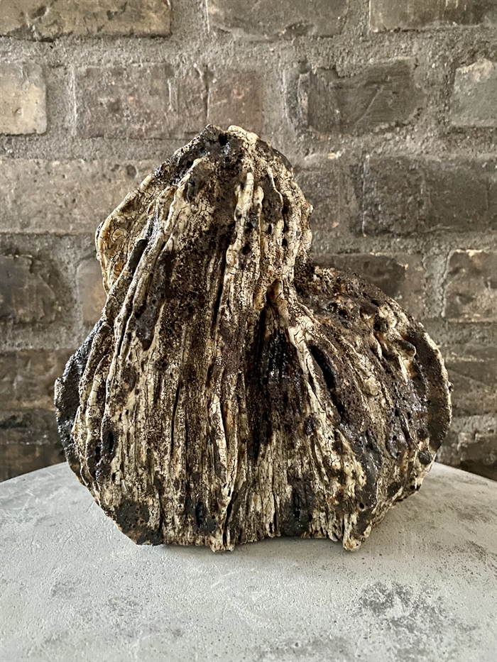 Keramik skulptur af Pernille Calundan - er p.t. udstillet hos Dansk Design Atelier i Aarhus