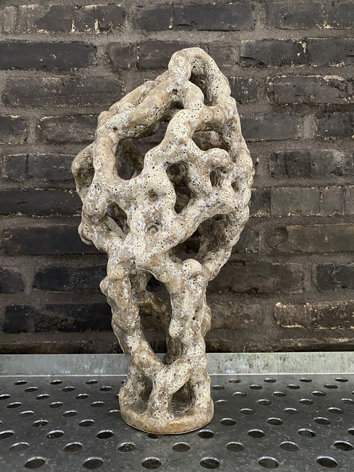 Keramik skulptur af Pernille Calundan